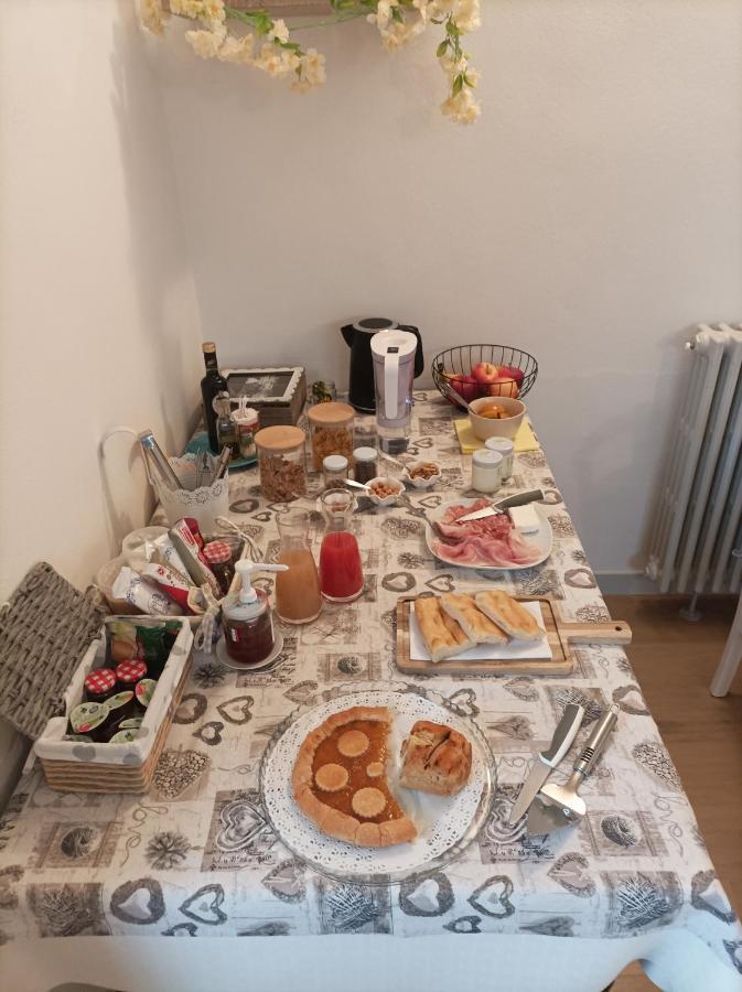 Il Giardino Di San Martino Bed & Breakfast Saliceto Bagian luar foto